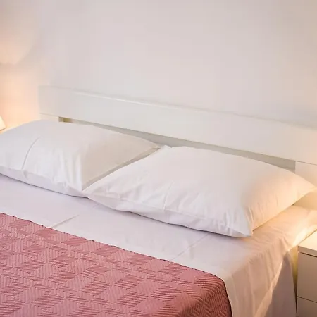Apartman Lucija Apartament *