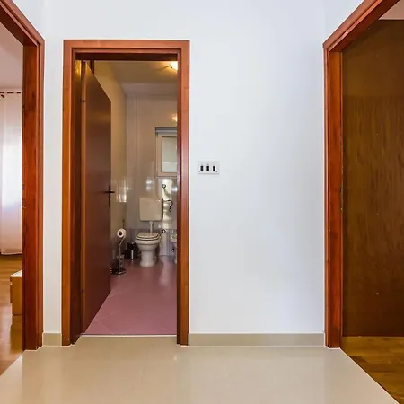 Apartament Apartman Lucija