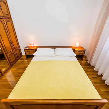 Apartament Apartman Lucija