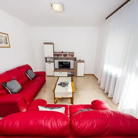 Apartman Lucija Apartament *