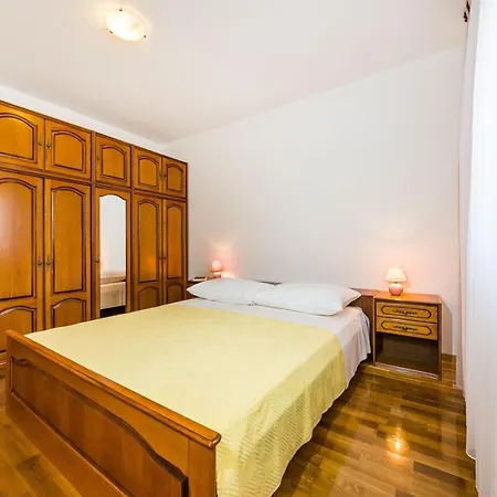 Apartman Lucija